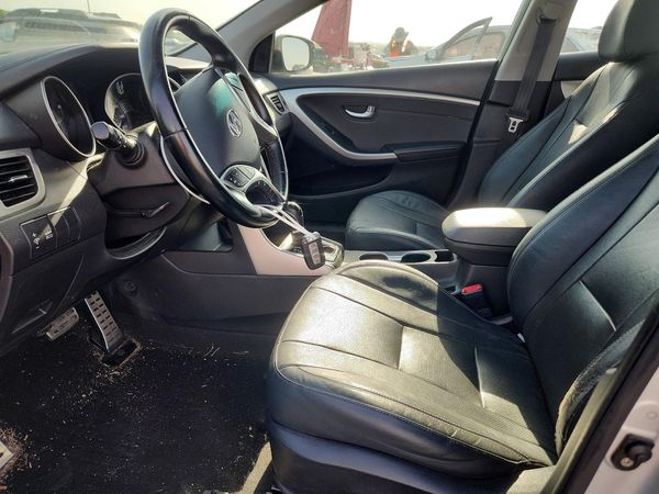 2015 HYUNDAI ELANTRA GLS(Middle grade)
