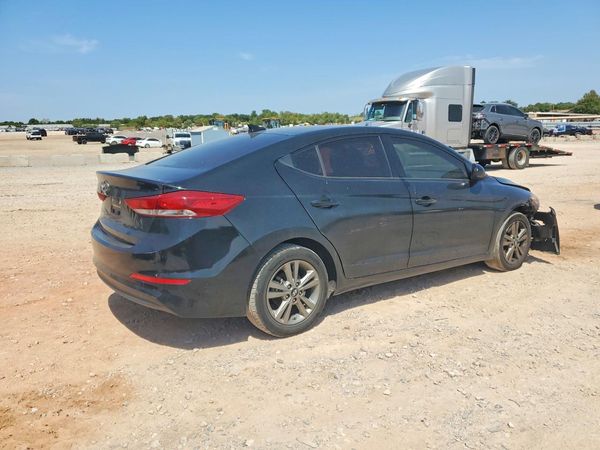 2018 HYUNDAI ELANTRA