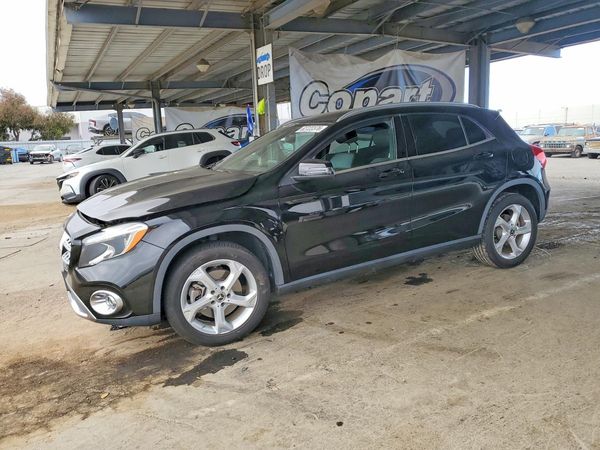 2018 MERCEDES-BENZ GLA GLA250-4M