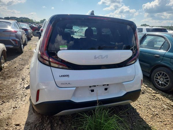 2025 KIA SOUL LX, S