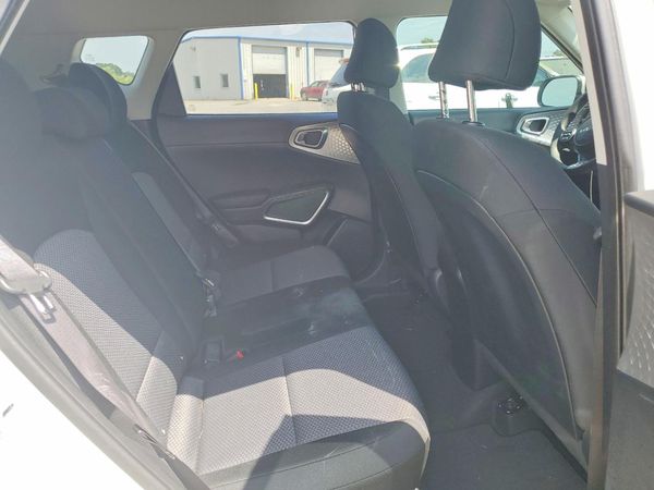 2025 KIA SOUL LX, S