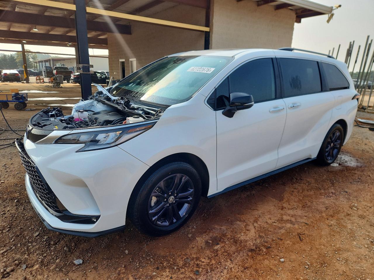 2024 TOYOTA SIENNA Others