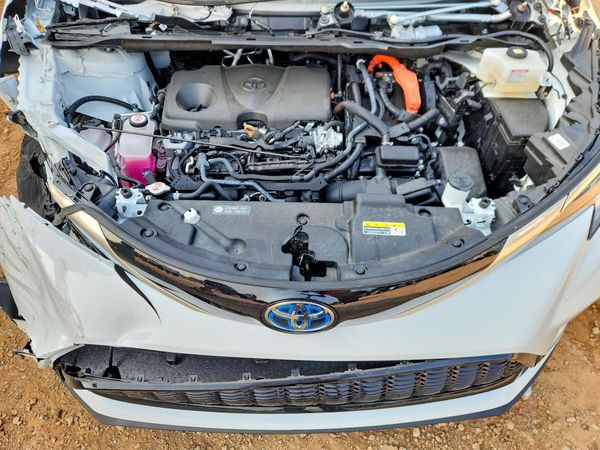 2024 TOYOTA SIENNA Others
