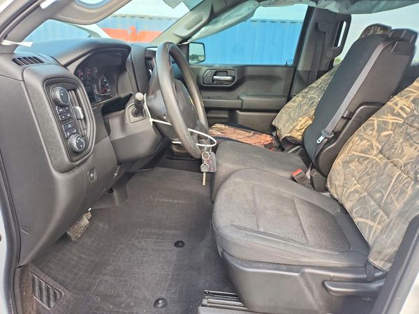 2020 CHEVROLET SILVERADO Custom — DENT