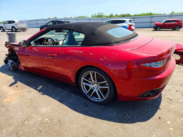 2017 MASERATI GRANTURISMO