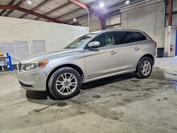 2015 VOLVO XC60