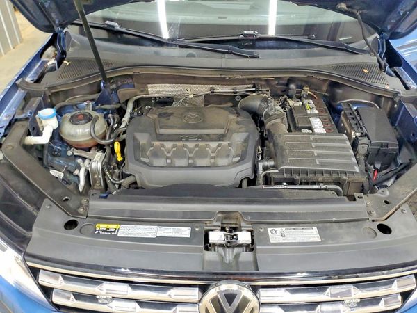 2018 VOLKSWAGEN TIGUAN SE, 4Motion SEL