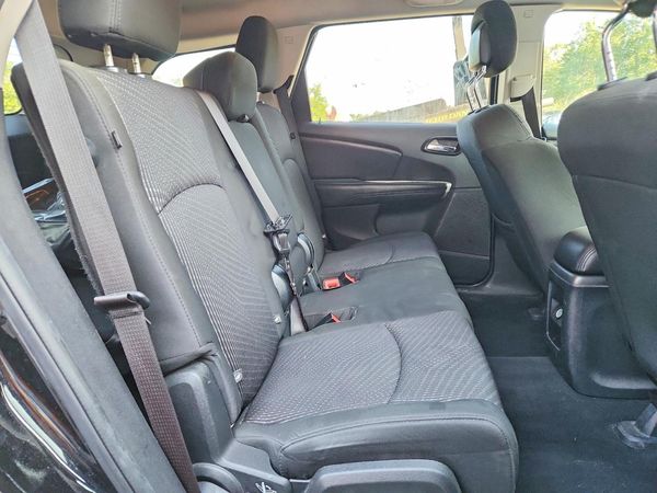 2020 DODGE JOURNEY SE