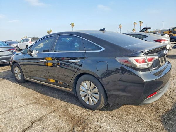 2017 HYUNDAI SONATA SE