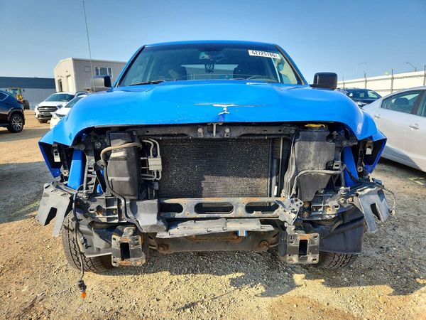 2017 RAM 1500 ST QUAD CAB 4X4
