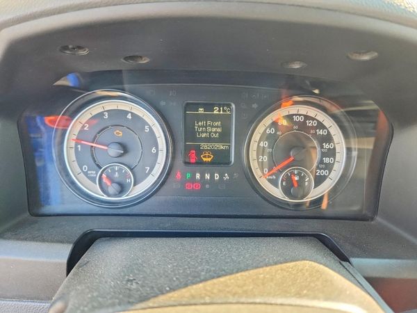 2017 RAM 1500 ST QUAD CAB 4X4