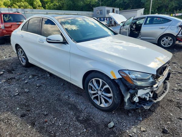 2017 MERCEDES-BENZ C C300d-4M