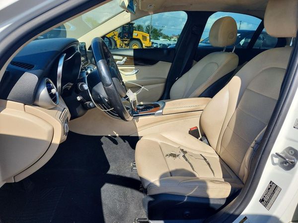 2017 MERCEDES-BENZ C C300d-4M