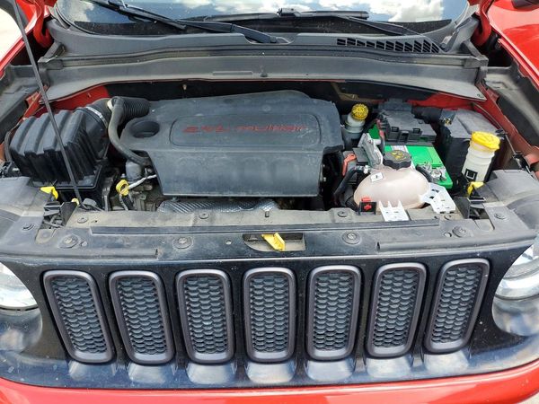 2015 JEEP RENEGADE TRAILHAWK 4X4