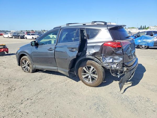 2017 TOYOTA RAV4 XLE