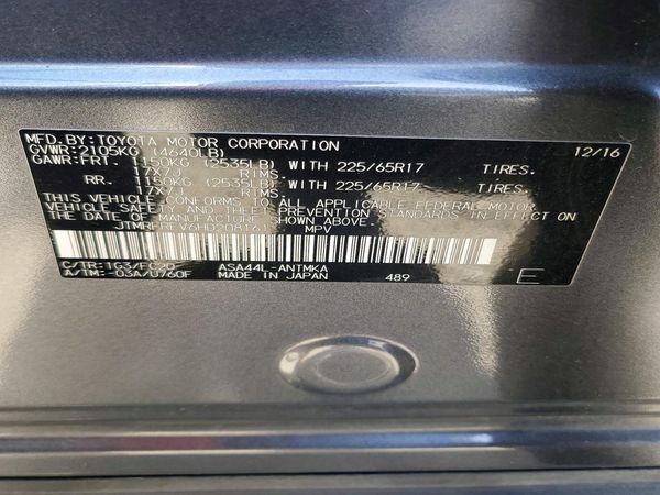 2017 TOYOTA RAV4 XLE