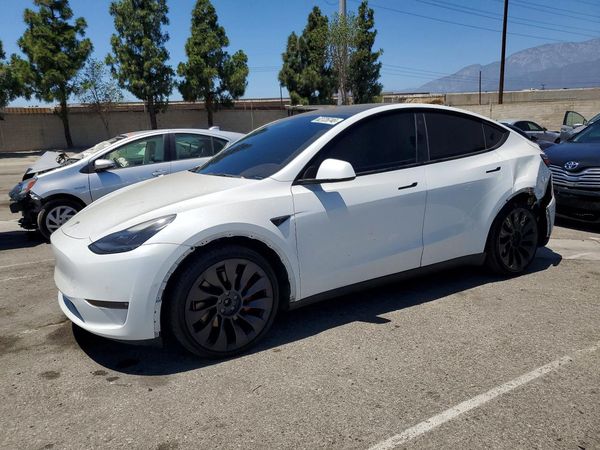 2022 TESLA MODEL Y