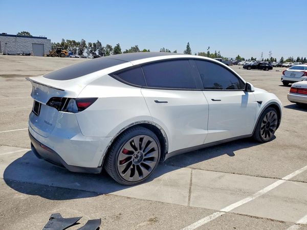 2022 TESLA MODEL Y