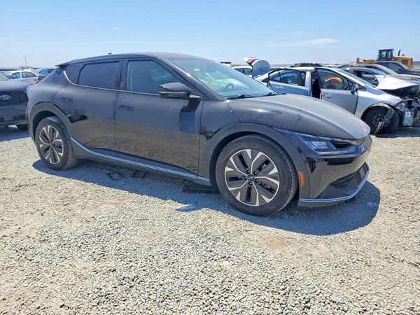 2024 KIA EV6