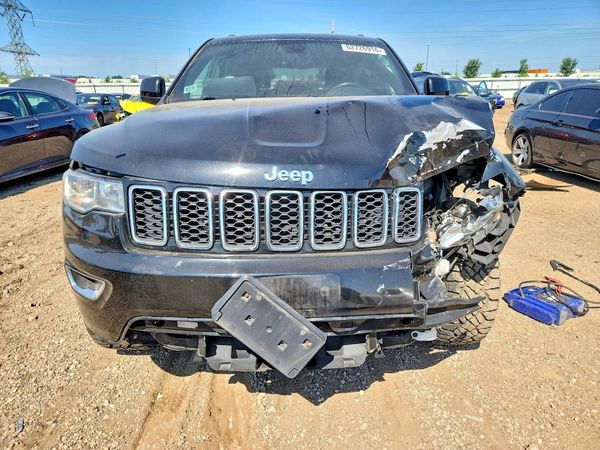 2017 JEEP GRAND CHEROKEE Laredo