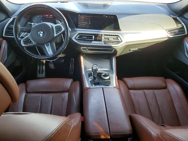 2022 BMW X6 M50i