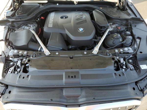 2025 BMW 530