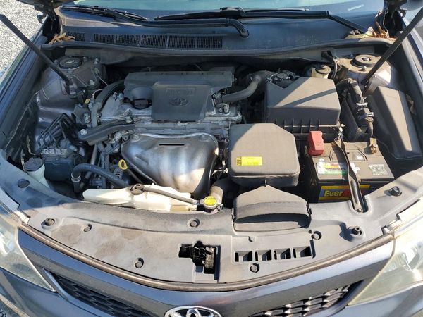2013 TOYOTA CAMRY
