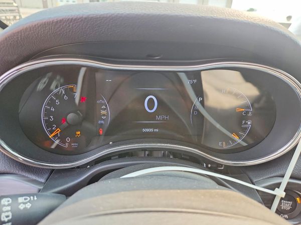 2019 JEEP GRAND CHEROKEE LAREDO 4X4