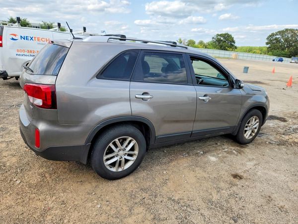 2015 KIA SORENTO GL