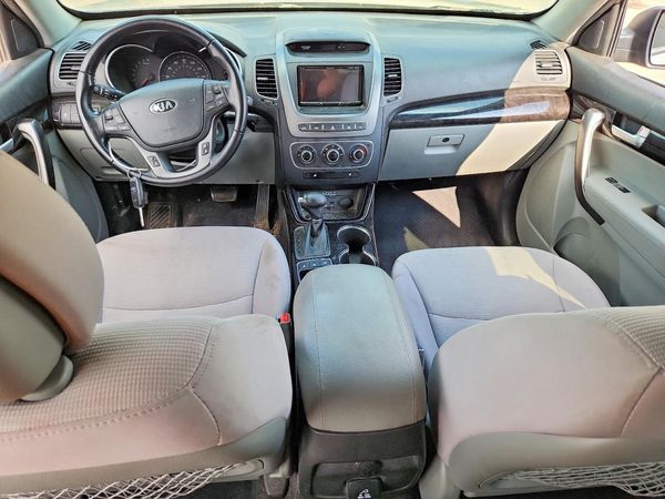 2015 KIA SORENTO GL