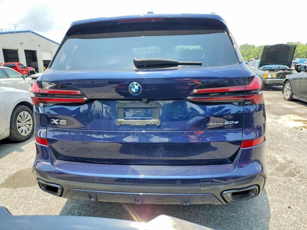2026 BMW X5 xDrive50e