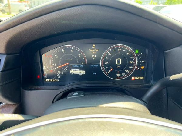 2015 CADILLAC ESCALADE Premium