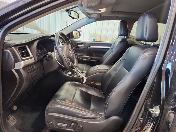 2016 TOYOTA HIGHLANDER Base/Hybrid