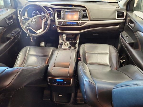 2016 TOYOTA HIGHLANDER Base/Hybrid