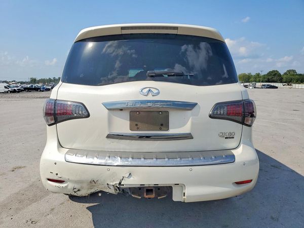2015 INFINITI QX80