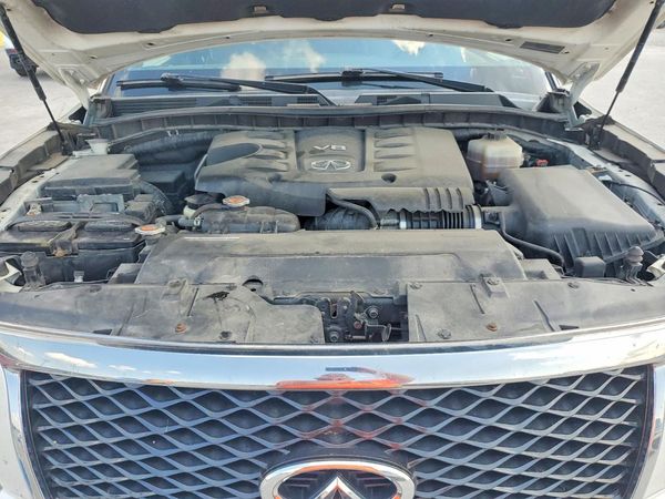 2015 INFINITI QX80