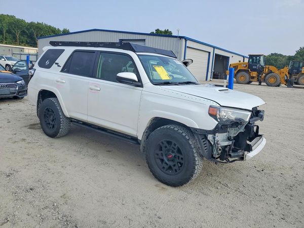 2020 TOYOTA 4RUNNER Base Grade