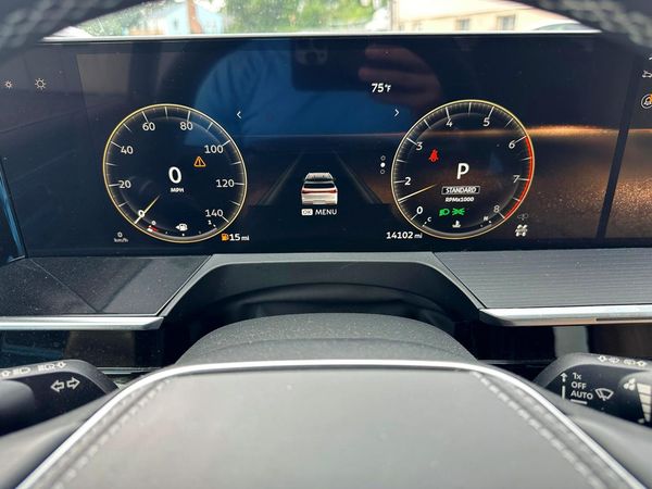 2025 INFINITI QX80 Sensory