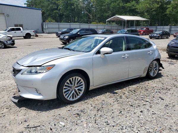 2013 LEXUS ES