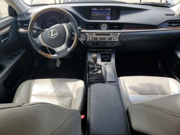 2013 LEXUS ES