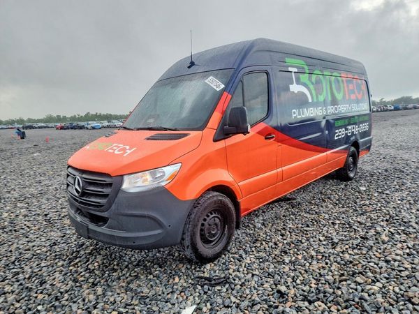 2025 MERCEDES-BENZ 2500 CREW