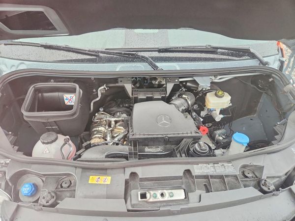 2025 MERCEDES-BENZ 2500 CREW