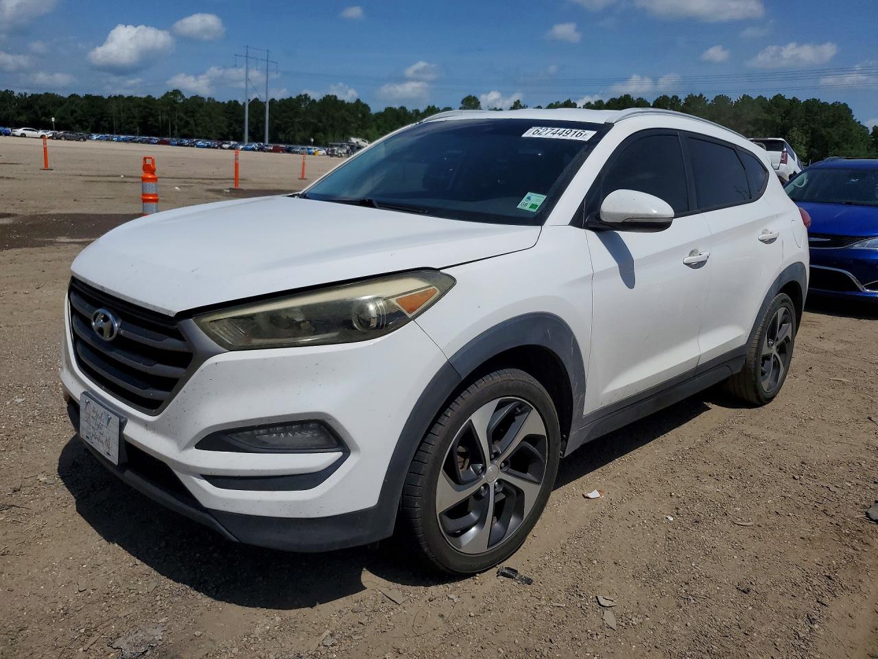 2016 HYUNDAI TUCSON