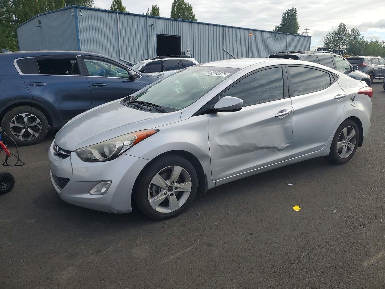2013 HYUNDAI ELANTRA