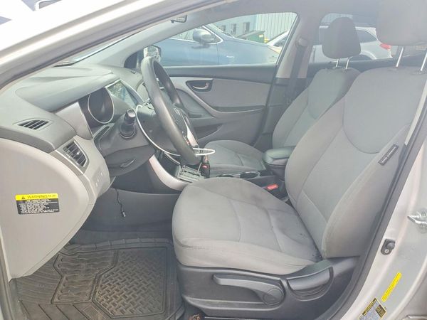 2013 HYUNDAI ELANTRA