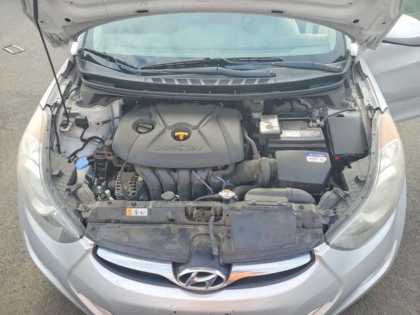 2013 HYUNDAI ELANTRA