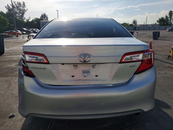 2014 TOYOTA CAMRY — DIRR