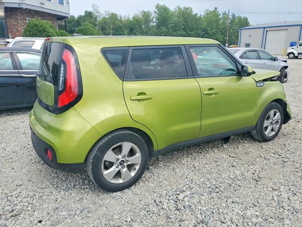 2017 KIA SOUL Base