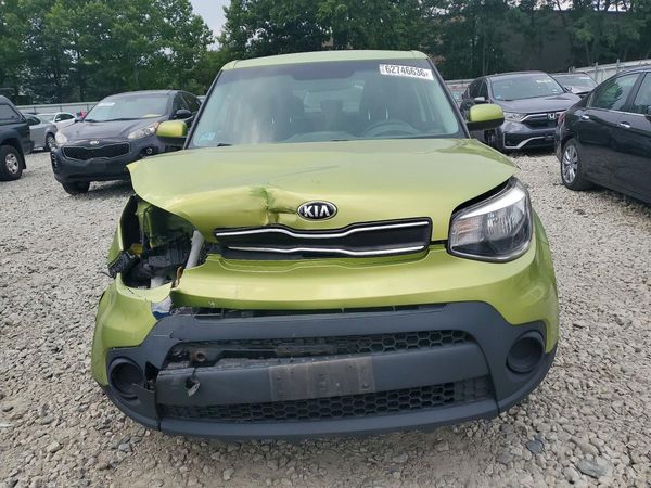 2017 KIA SOUL Base
