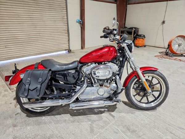 2012 HARLEY-DAVIDSON XL883